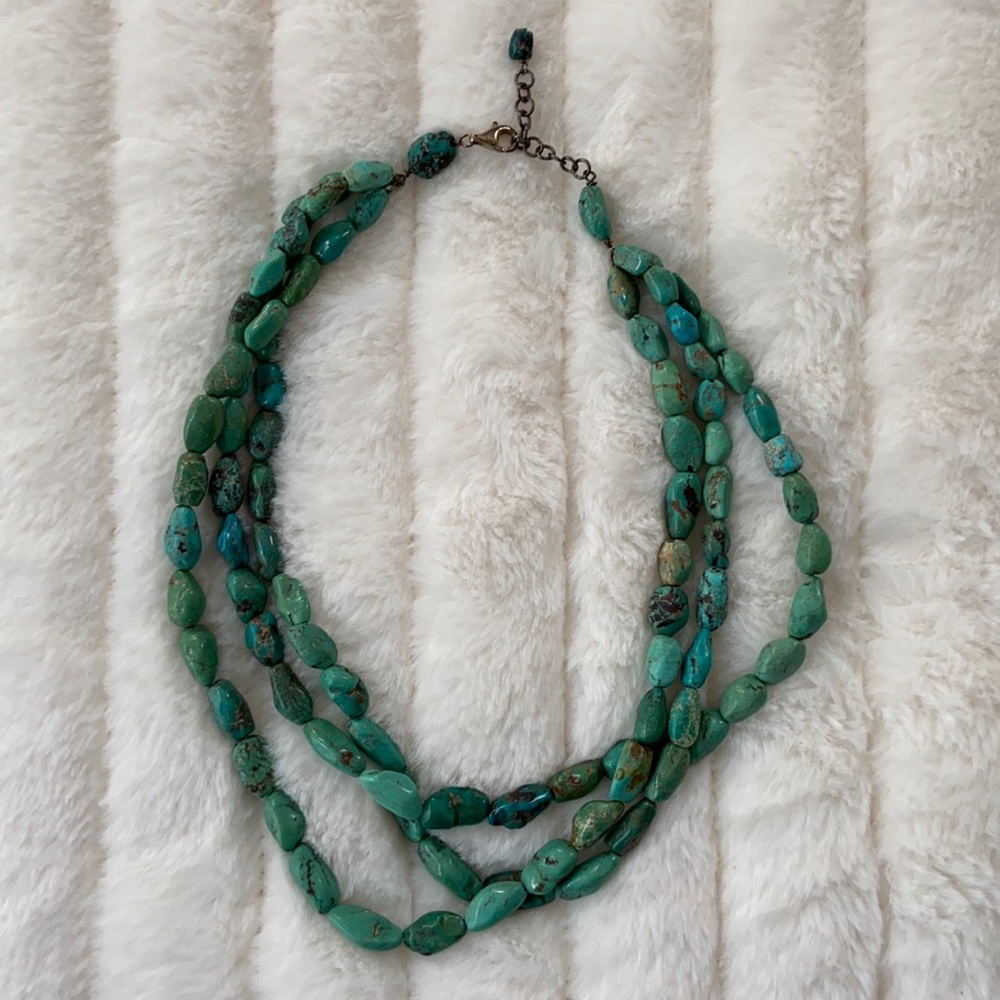 Beaded turquoise necklace